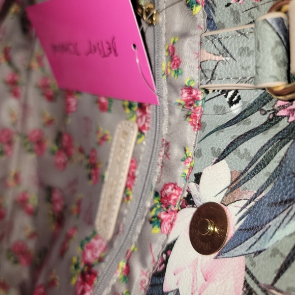 BETSEY JOHNSON Triple Compartment Satchel with Scarf - Picture 10 of 16